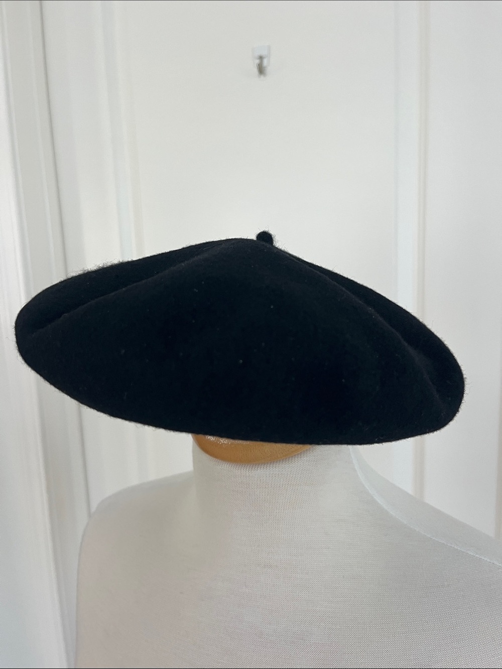 Classic Black Wool Beret